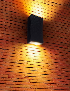Arbotante LED Luzire