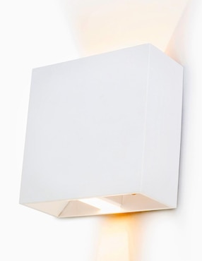 Arbotante LED Luzire