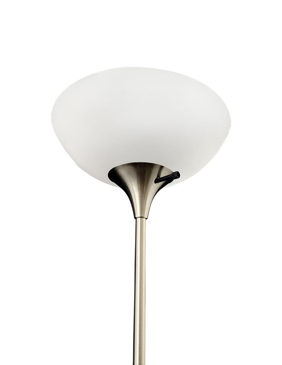 Lámpara de pie Incandescente y LED 2