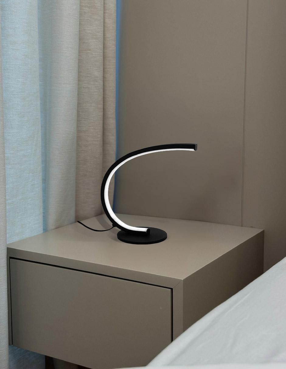 Lámpara de mesa LED Class 3