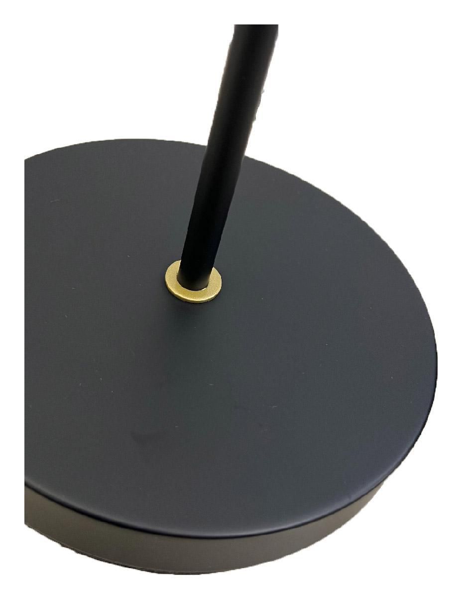 Lámpara de mesa LED Class 4