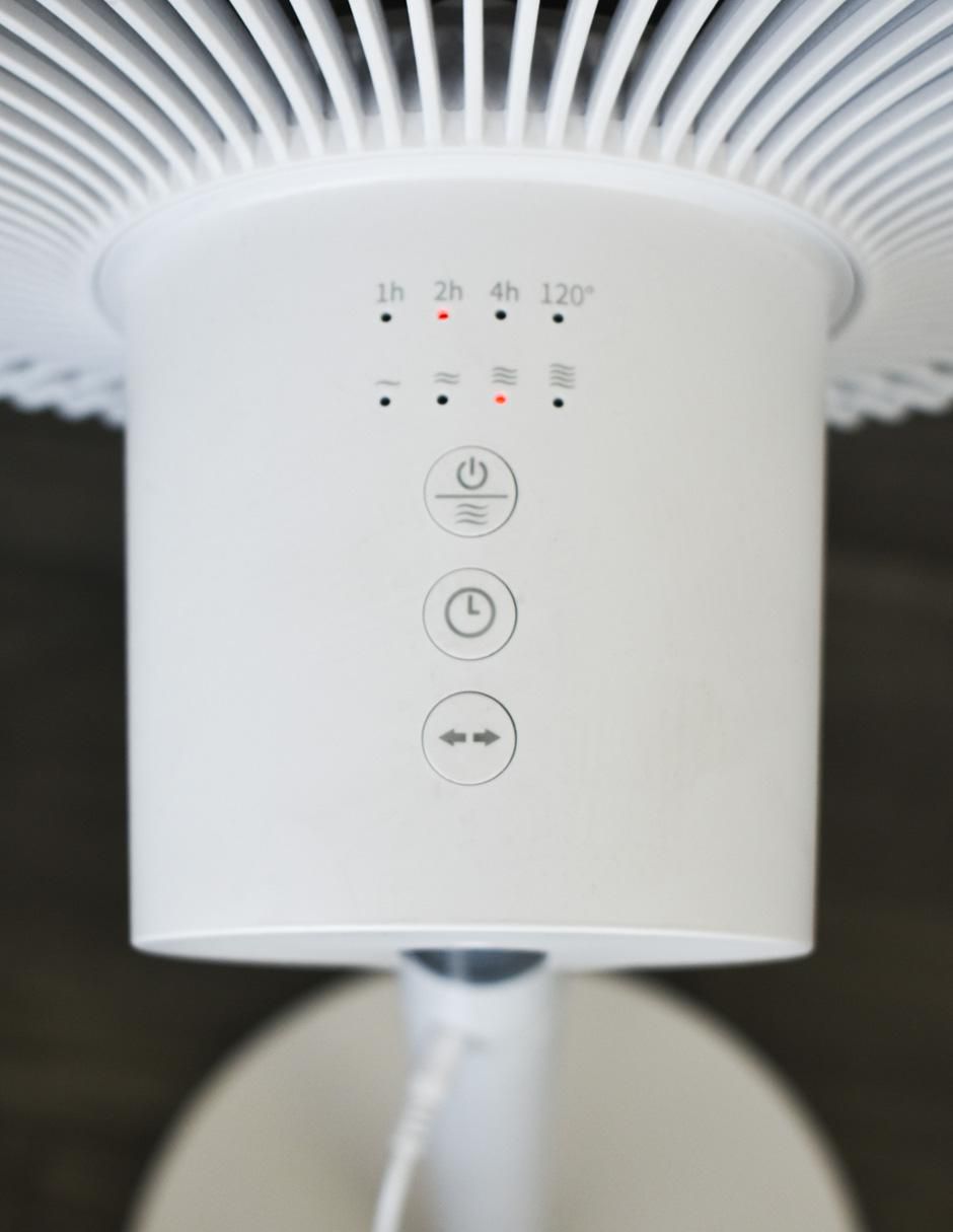 Ventilador de piso con control remoto 4 velocidades 2