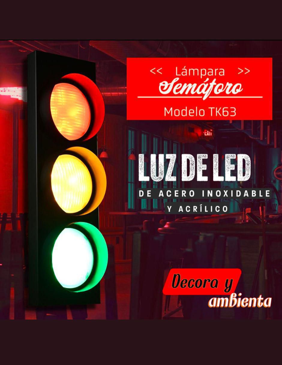 Árbotante LED 2