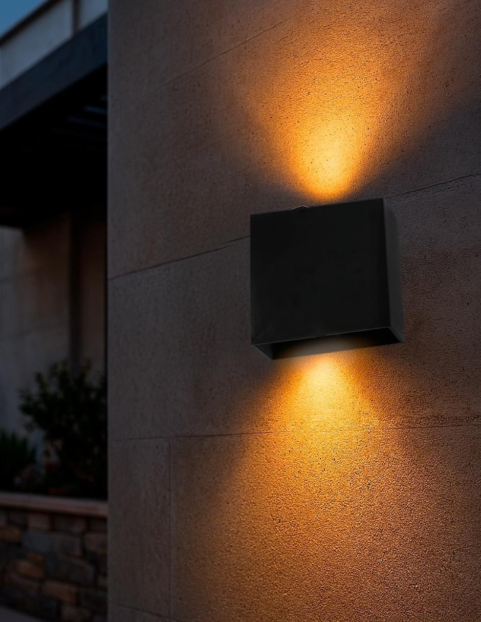 Árbotante LED 3